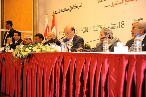 رويترز : الكثير من مندوبي الحوار اليمني «أميون» والجنوب التحدي الرئيسي