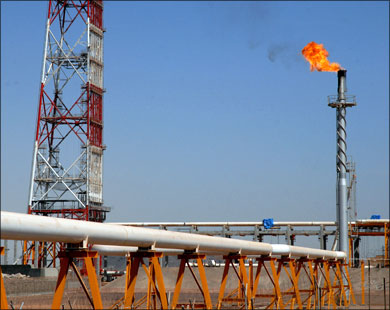 35 شركة نفطية عالمية تتنافس على القطاعات النفطية الجديدة في اليمن