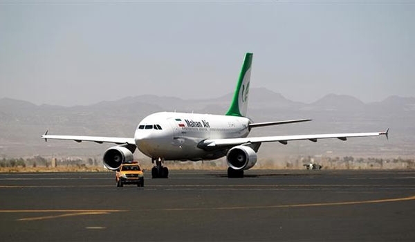 طائرات إيرانية تحمل مساعدات ستصل إلى جيبوتي وقوارب أممية ستنقل حمولة سفينة 