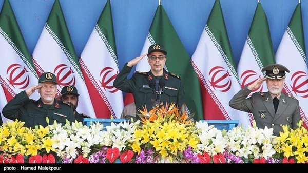قائد أركان القوات المسلحة الإيرانية اللواء محمد باقري