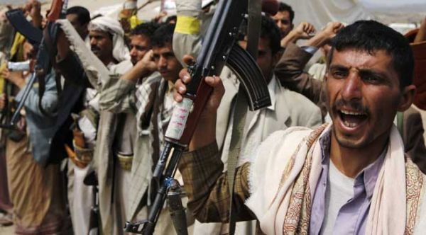الحوثيون يلجأون للترهيب لإجبار رجال الأعمال على دعم حملة التبرعات
