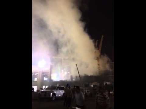 السعودية : حريق في مشروع توسعة الحرم وإصابة 14 شخصاً