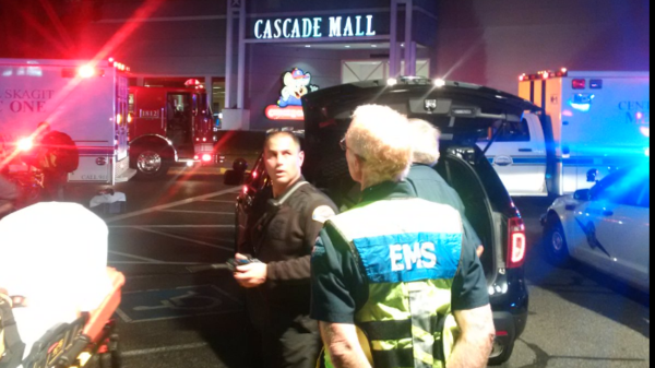 مقتل 4 أشخاص في إطلاق نار داخل مركز تجاري في ولاية واشنطن