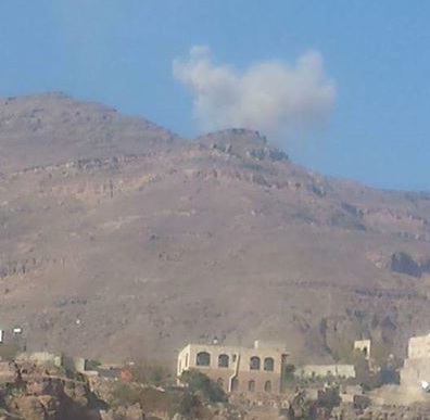 غارات جوية تستهدف جبل عيبان بالعاصمة صنعاء  أرشيف