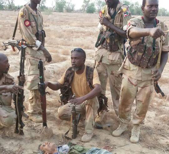 قوات الجيش السوداني تتقدم في ميدي وتقتل القائد الروحي للحوثيين شمال حجة (صورة)
