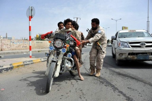 صنعاء: ضبط شخص على متن دراجة نارية كانت معدة للتفجير وسط العاصمة