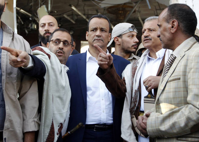 حزب «صالح» وجماعة الحوثي يشنون هجوما لاذعا على ولد الشيخ على خلفية مطالبته إياهم بالانسحاب وتسليم السلاح