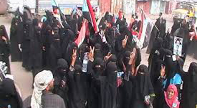 اليمن.. نساء حضرموت ينتفضن ضد العنف