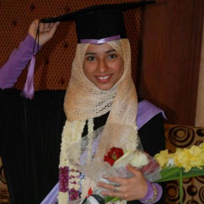 مها فرج أبو راس : ناشطة بالثورة ضمن ضحايا سقوط الطائرة بصنعاء