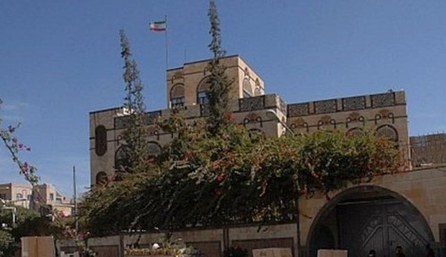إيران تستدعي القائم بالأعمال السعودي في طهران على خلفية قصف منزل أحمد علي القريب من السفارة الإيرانية بصنعاء
