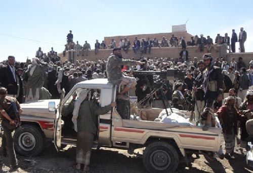 وفد من قبائل قيفة يصل صنعاء وقيادات في الجيش تعدهم بتعويض عائلات