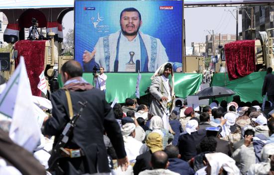 جماعة الحوثي جندت 3 ألف أفريقي في معسكرات حرض وعبس للقتال ضد السعودية