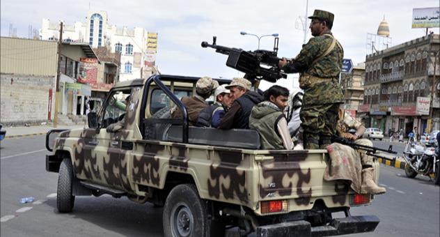 قيادي في حزب صالح: الحوثي يطلق رصاصة الرحمة على ما تبقى من فكرة الدولة