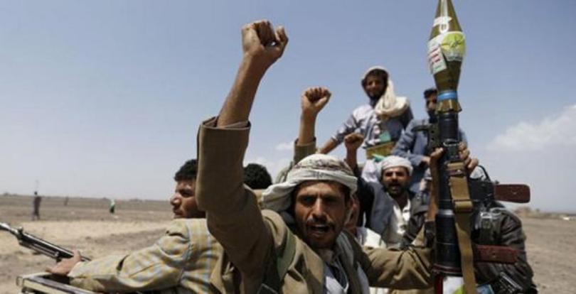 حتى الحمير لم تسلم من شعارات الحوثيين بصنعاء (صور)