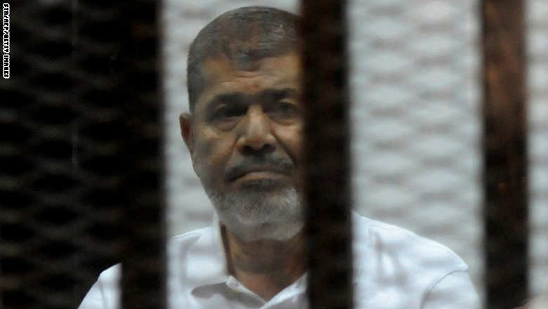 مصر.. دفاع مرسي بقضية \