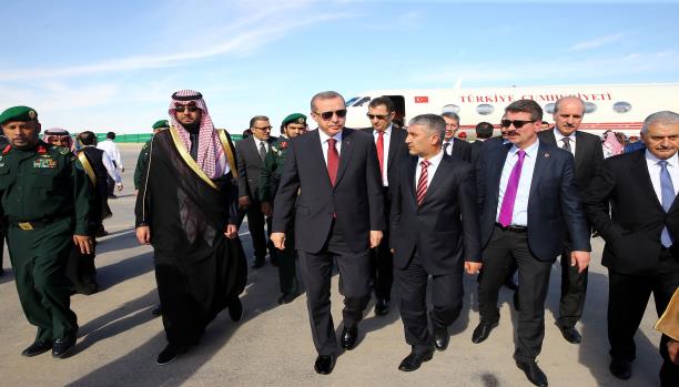 أردوغان في الرياض: تقارب تقوده الملفات الساخنة