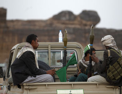 الحوثي يوافق مبدئياً على نزع سلاح الجماعة