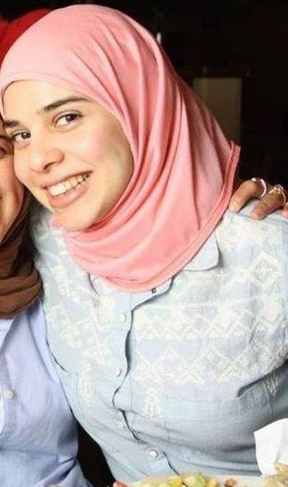 «صورة» ابنة المشير السيسي تشعل مواقع التواصل الاجتماعي في مصر
