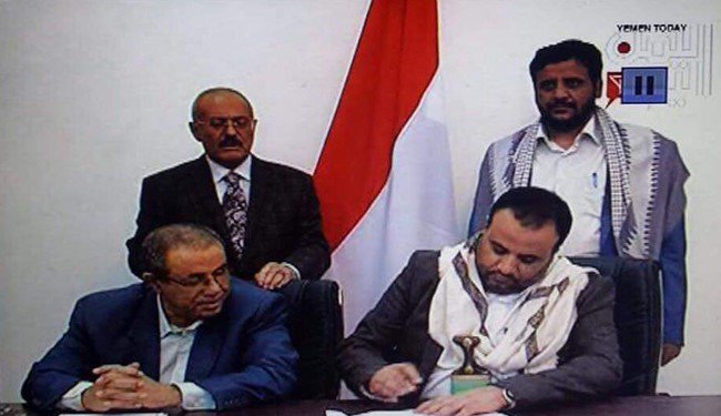 النائب الأول لحزب المؤتمر يعلن رفض الحزب لاتفاق صالح مع الحوثيين ويؤكد أنه موجه ضد إرادة الشعب