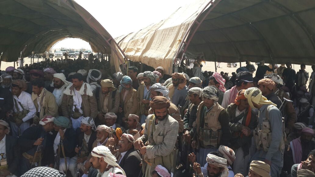 صحيفة: السعودية تبدأ بتسليح القبائل المناوئة للحوثيين بـ200 ألف قطعة سلاح