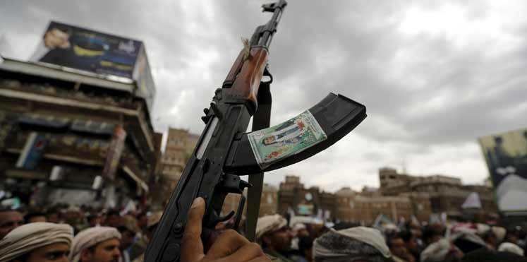 صحيفة سعودية: سلطنة عمان تتحفظ على إدراج الحوثيين بقائمة الإرهاب