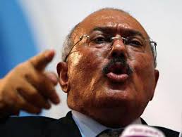علي عبدالله صالح يتلقى الضربة الأولى من الحوثيين .. لكن ما بعدها؟