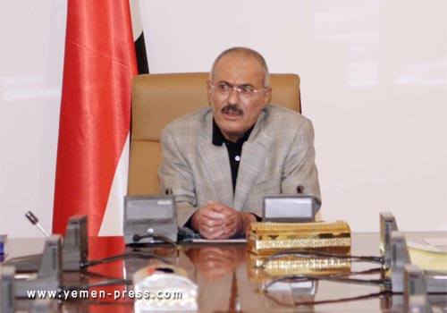 الزعيم صالح يرأس إجتماعاً للجنة العامة للمؤتمر وأحزاب التحالف (مسبق)