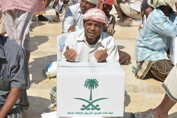 بالصور.. تواصل أعمال حملة خادم الحرمين لإغاثة الشعب اليمني