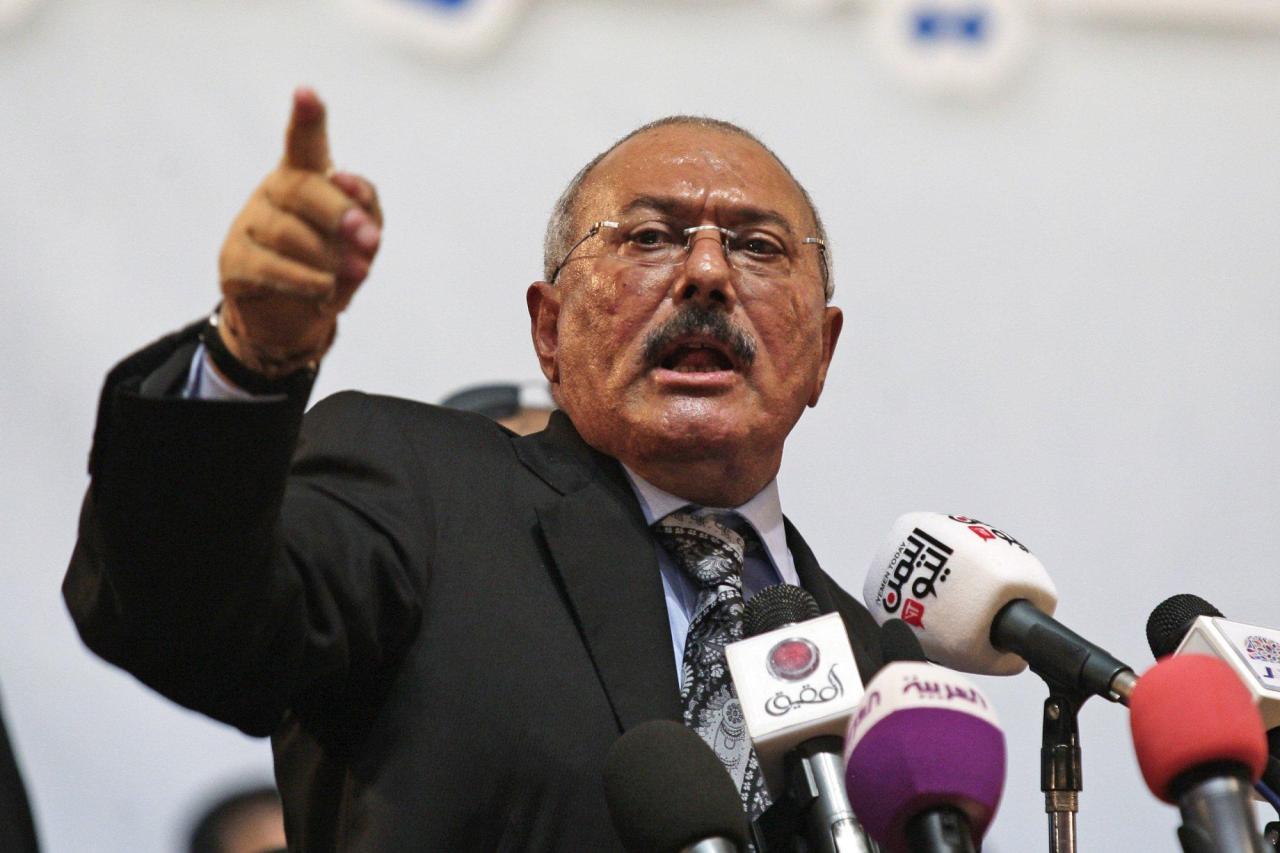 صالح يصدر توجيهاً لوسائل اعلامه بعد اعتبار «عاصفة الحزم» إعلام الحوثيين والمؤتمر «هدف عسكري»