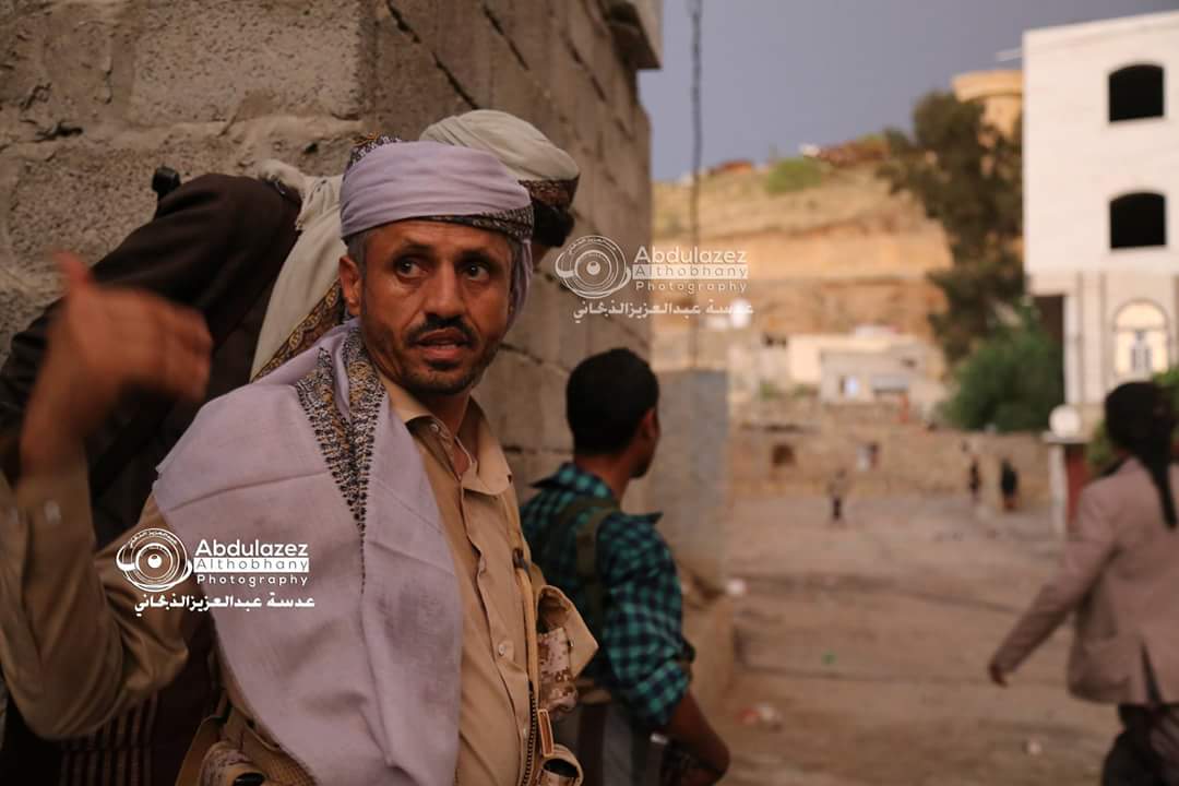 أول صورة للشيخ حمود سعيد المخلافي من محيط معسكر قوات الأمن الخاصة