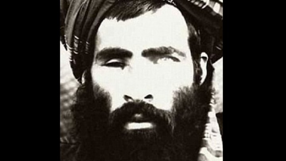 ولد الملا محمد عمر مجاهد في عام 1960 في قرية شاهي بمنطقة خاكريز 