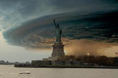 إعصار ساندي يجتاح نيويورك: صور من الآثار التدميرية للكارثة