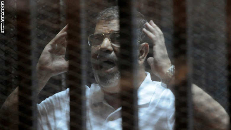 مصر.. تأجيل محاكمة مرسي بقضية «الهروب الكبير» والدفاع يشكو تزامن المرافعات