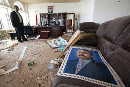 اليمن: ترتيبات لإعادة هيكلة حزب المؤتمر تستبعد صالح عن رئاسته