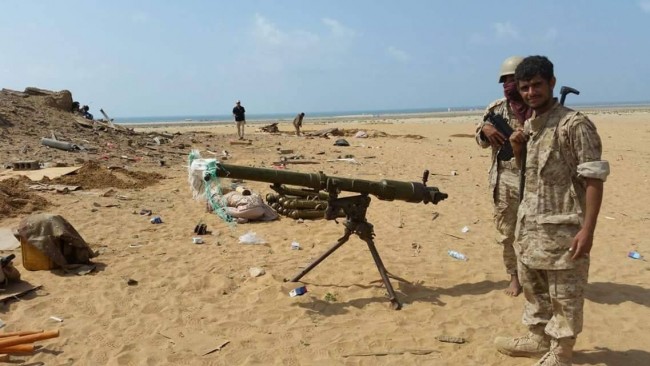 اشتباكات عنيفة بين الجيش الوطني ومليشيا الحوثي وصالح في جبهة حرض الحدودية