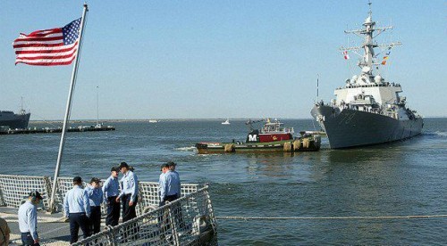 البحرية الأمريكية تبدأ غدا تدريباً عسكرياً مشتركاً مع فرنسا وبريطانيا في مياه الخليج العربي