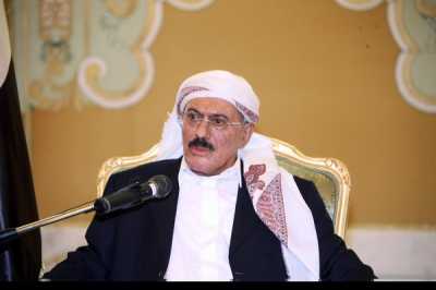 الرئيس علي عبد الله صالح يوم أمس في أول أيام عيد الفطر المبارك م