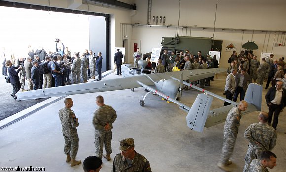 طائرات بدون طيار في قاعدة عسكرية أميركية