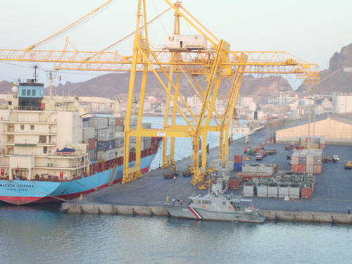 الصين تجمد تطوير ميناء عدن لدواعٍ أمنية