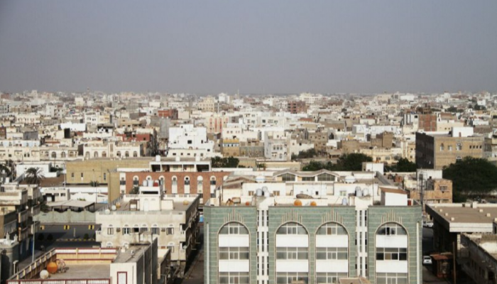 الحوثيون يغلقون أول شركة أدوية ويكشفون الأسباب