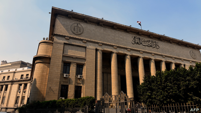 القبض على طالب مصري متهم باغتصاب عشرات الفتيات