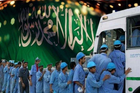 السعودية تبدأ تطبيق قرار جديد على العمالة الوافدة