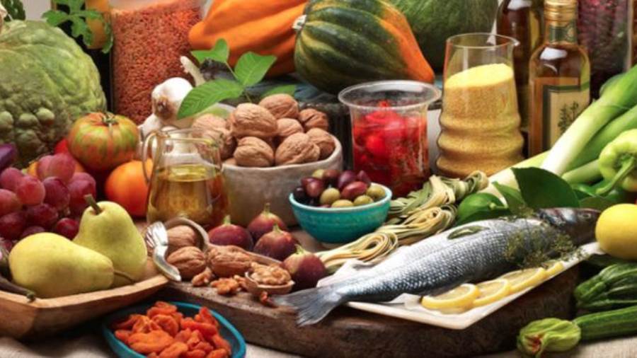 مواد غذائية متاحة ومفيدة للصحة في زمن الوباء