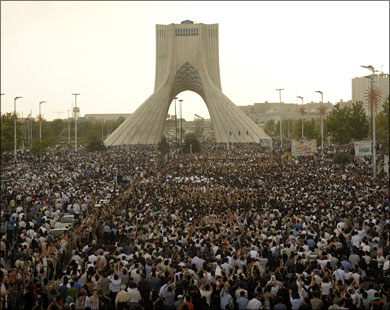 أنصار المرشح الإصلاحي مير حسين موسوي ينوون التظاهر اليوم بطهران