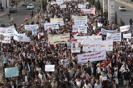 محتجون مناهضون لنظام صالح يوم أمس في صنعاء ، ومظاهرات أخرى ستنطل
