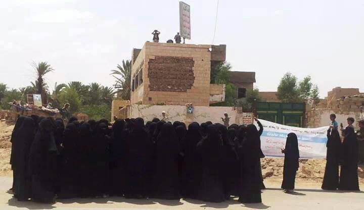 مسلحو الحوثي يقتحمون مدرسة طالبات بالجوف ويحولونها لمعسكر تدريبي