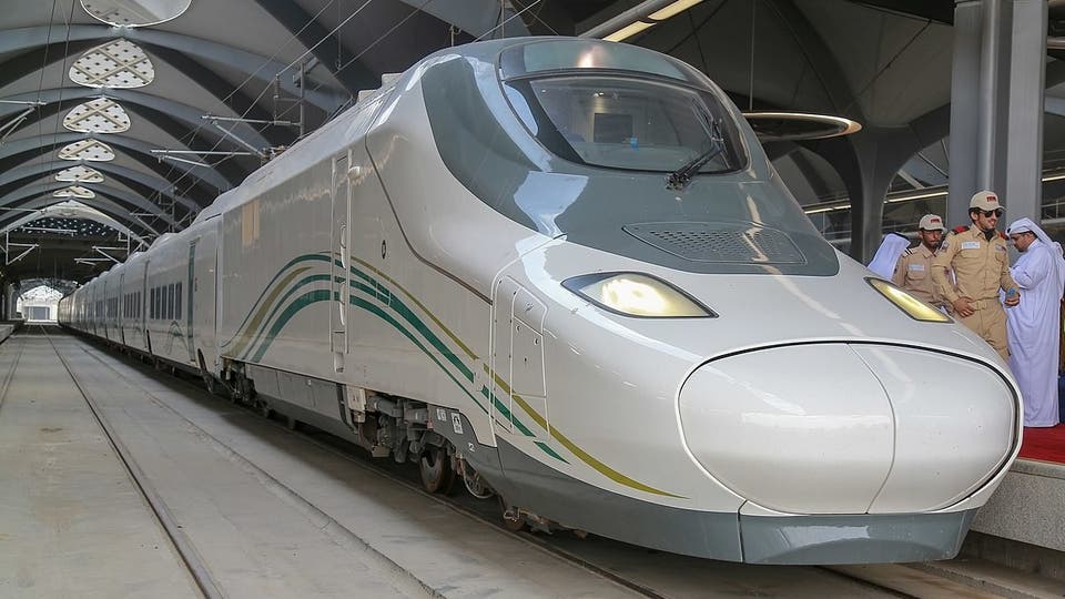 وزير النقل السعودي رحلات قطار الحرمين  سيعود تشغيلها خلال 30 يوماً