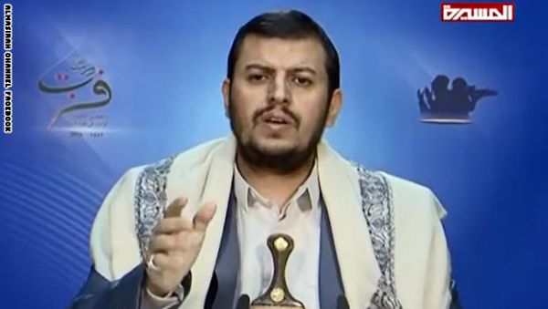 دأب زعيم الحوثيين على مهاجمة الأمويين في خطاباته