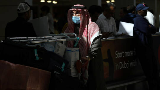 الإمارات تعلن عن زيادة في عدد إصابات كورونا داخل أراضيها 