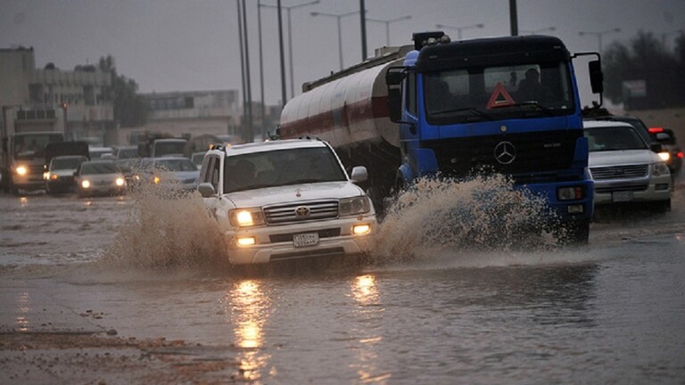 خبير سعودي يحذر من فيضانات قادمة على شبه جزيرة العرب